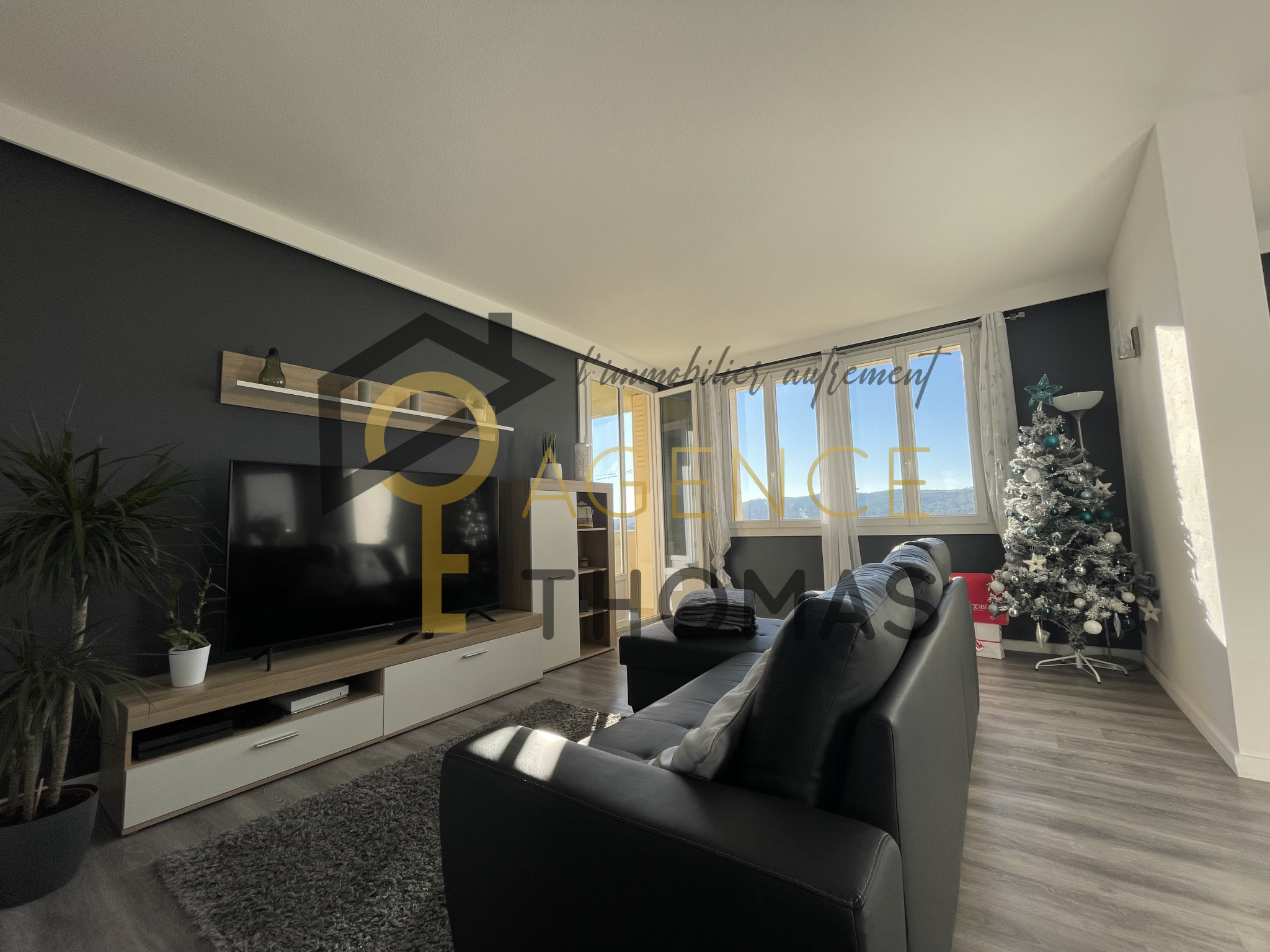 SOUS COMPROMIS - Appartement de 70.7m2 en vente à Aubenas avec Agence Thomas